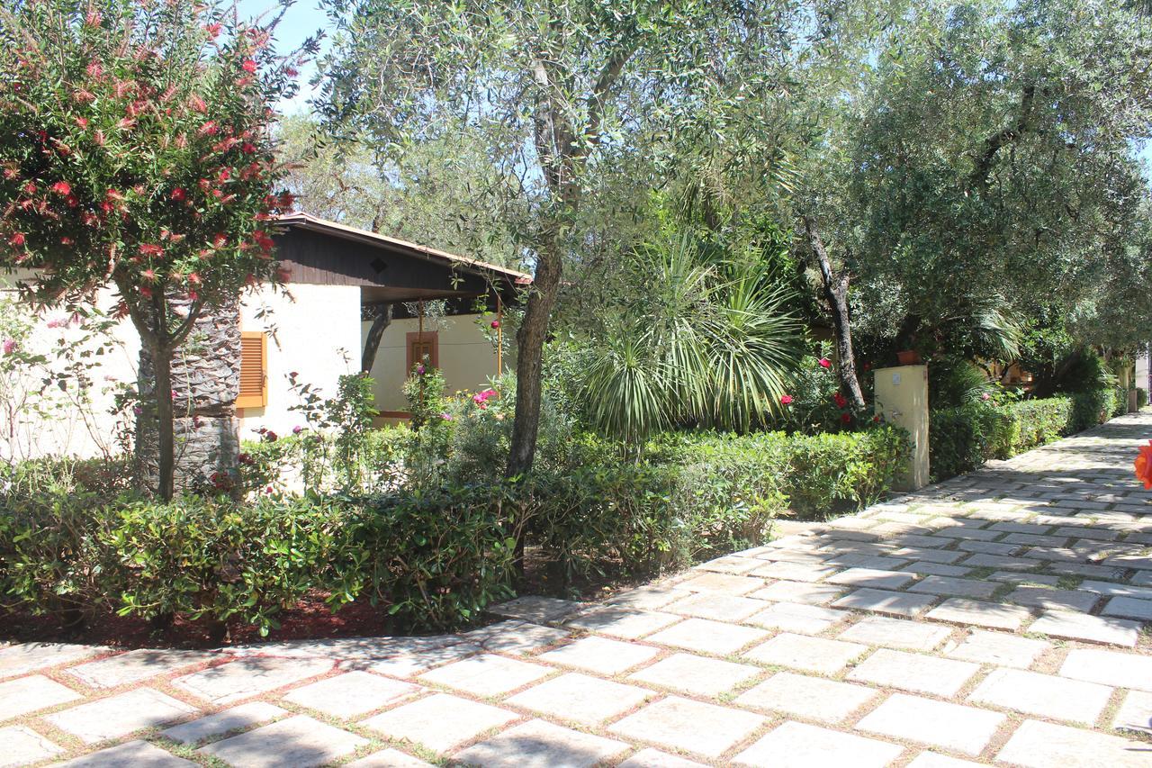 Residence Giardino Vieste Bagian luar foto